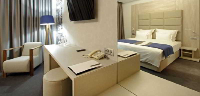 Colors Hotel